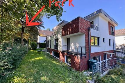 Renovierte Wohnung am Park mit Garten, Terrasse, Stellplatz - Hamburg Altona