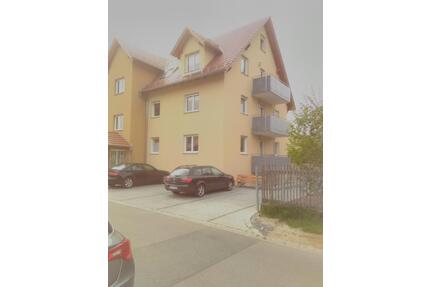 3 Zimmerwohnung - 750,00&nbsp;EUR Kaltmiete, ca.&nbsp; 90,00&nbsp;m&sup2; in Frensdorf (PLZ: 96158)