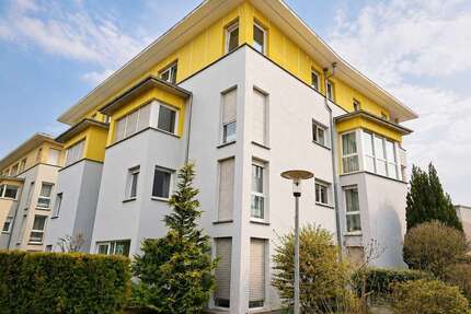 Wohnung zum Kaufen in Neu-Ulm 400.000,00 € 77.79 m²