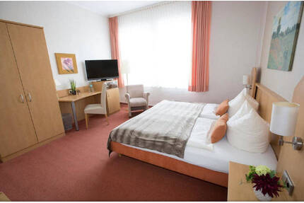 PREISREDUZIERUNG | 3.991 m² Grund direkt neben Lebensmitteleinzelhandel | aktuell mit Hotel bebaut - Goslar Siemensviertel