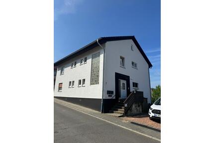 Mehrgenerationenhaus - 450.000,00&nbsp;EUR Kaufpreis, ca.&nbsp; 286,00&nbsp;m&sup2; in Birkenau (PLZ: 69488)