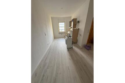 Frisch renoviert! Helle 2-Zimmer-Wohnung in Darmstädter Bestlage - Darmstadt