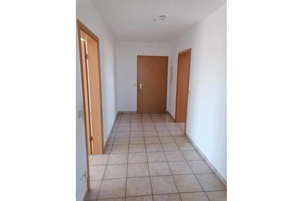 3-Zimmer-DG-Wohnung mit Balkon in Gerhardshofen