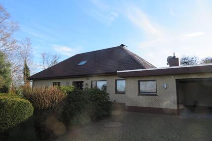 Großzügiges Einfamilienhaus - Ortsrandlage von Stapelmoor - Weener