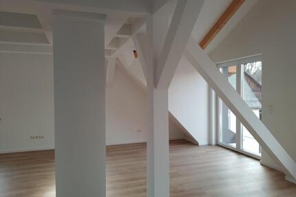 Einzigartige Dachgeschosswohnung mit Traumblick – Erstbezug - Creußen