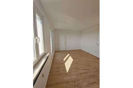 Wohnung zum Mieten in Halle 950,00 € 119 m²