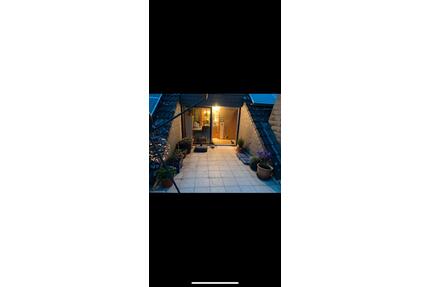 Freundliche lichtdurchflutete Dachgeschosswohnung - Ingelheim am Rhein