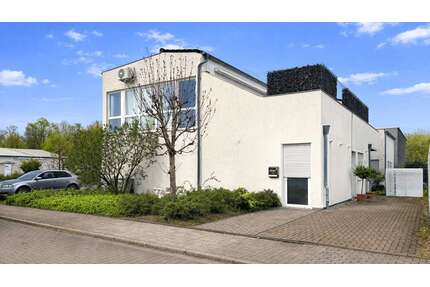 Haus zum Kaufen in Moers 1.150.000,00 € 237 m²