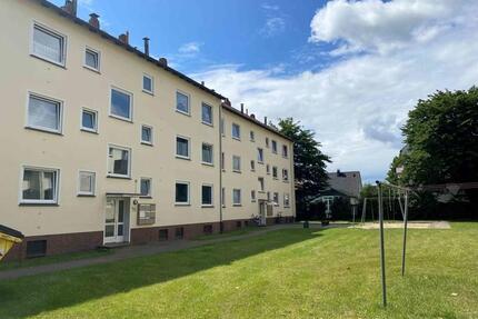 Renovierte 3-Zimmer-Wohnung mit Balkon - Delmenhorst Deichhorst