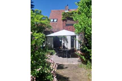 Haus zum Kaufen in Rüsselsheim 795.000,00 € 240 m²