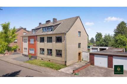 Haus zum Kaufen in Düren 215.000,00 € 145.79 m²