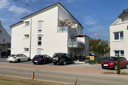 DG-Wohnung mit Penthouse-Charakter - Linkenheim-Hochstetten