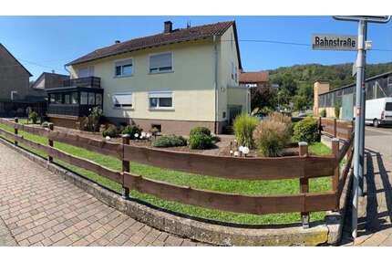 Haus zum Kaufen in Boos 239.000,00 € 195 m²