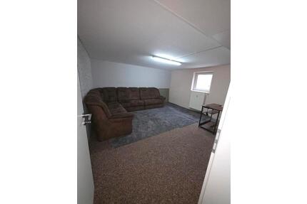 Windeck-Rosbach-Wohnung Souterrain (Untergeschoss) und Parkplatz - Lohmar