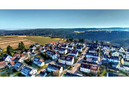 Komfortable 3-Zimmer-Wohnung in ruhiger Ortsrandlage - Schönaich