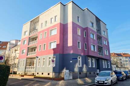 Wohnung zum Kaufen in Magdeburg 175.000,00 € 100 m²