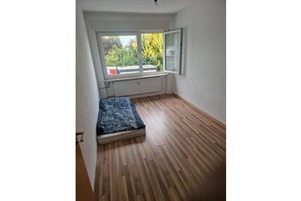 WG Zimmer mit WLAN 15 m2 - 520,00&nbsp;EUR Kaltmiete, ca.&nbsp; 15,00&nbsp;m&sup2; in Eppertshausen (PLZ: 64859)