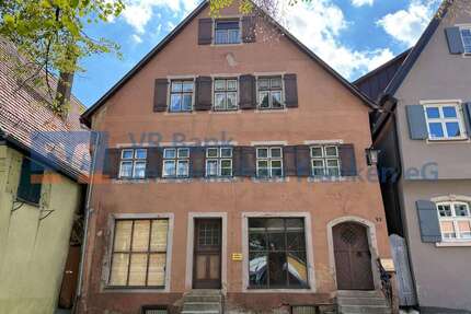 Haus zum Kaufen in Dinkelsbühl 150.000,00 € 250 m²
