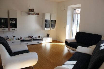 Nahe Lech-Auen: Sanierte 92 qm Altbauwohnung 2 12 Zi. mit 2 Balkonen, Parkett, hohen Räumen, ruhig, nähe KUKA Augsburg
