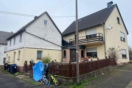 Zwangsversteigerung: Zwei Einfamilienhäuser - Lahr