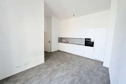 Wohnung zum Mieten in Berlin 1.300,00 € 65 m²