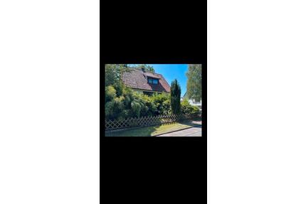 Einfamilienhaus mit Doppelgarage - Südheide