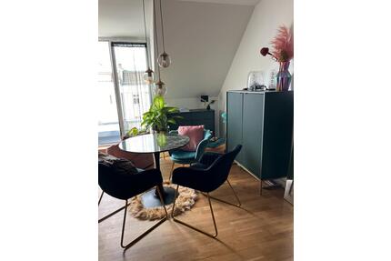 Dachgeschoss Wohnung auf Zeit in Berlin - Friedrichshain