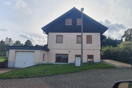 Einfamilienhaus mit Garten - 950,00&nbsp;EUR Kaltmiete, ca.&nbsp; 138,00&nbsp;m&sup2; in Alpenrod (PLZ: 57642) Dehlingen