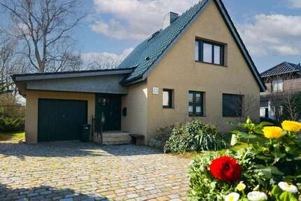 Haus zum Kaufen in Schenefeld 629.000,00 € 106 m²