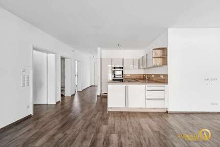 Haus zum Kaufen in Geiselhöring 697.000,00 € 244 m²