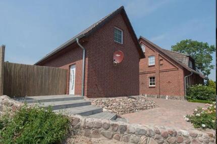 Ferienwohnung Haus privat Feldberger Seenlandschaft 17258 Hunde