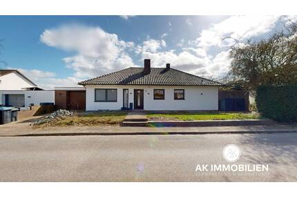Freistehender Bungalow auf Eigentumsgrundstück in Hameln - Klütviertel Klüthang