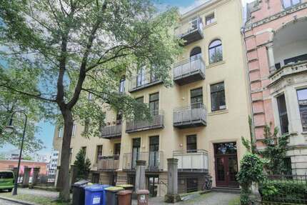Wohnung zum Kaufen in Magdeburg 75.000,00 € 42.06 m²