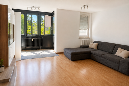 Wohnung zum Kaufen in Lörrach 199.999,00 € 52 m²