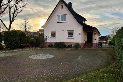 Ein Haus mit vielen Möglichkeiten für Ihre Familie - auf 1.200 m² Grundstück in zentraler Wohnlage - Neu Wulmstorf