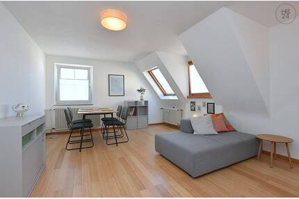 Modern möblierte DG-Wohnung in Fellbach