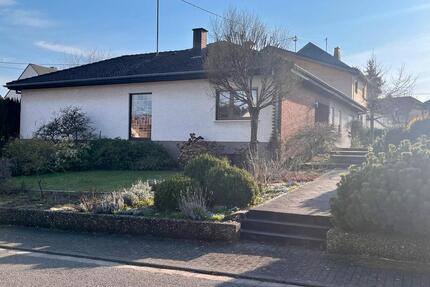 Freistehender Bungalow (ohne Makler) - Wadern