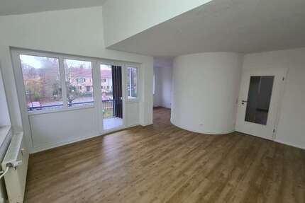 Wohnung zum Mieten in Stendal OT Uchtspringe 632,64 € 105.44 m²