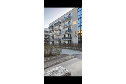 Studentenwohnung im Uni-Flora - 625,00&nbsp;EUR Kaltmiete, ca.&nbsp; 24,00&nbsp;m&sup2; in Regensburg (PLZ: 93055) Brandlberg