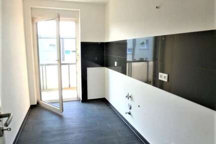 Wohnung zum Kaufen in Langenfeld (Rheinland) 215.000,00 € 65.37 m²