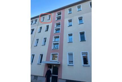 Helle frisch sanierte 2-Zimmer-Wohnung - Provisionsfrei - Crimmitschau