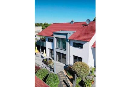 Eigentumswohnung zu verkaufen - 495.000,00&nbsp;EUR Kaufpreis, ca.&nbsp; 125,00&nbsp;m&sup2; in Feuchtwangen (PLZ: 91555)