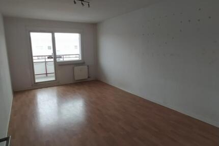 mietfreie Zeit und selbst renovieren++4 Raumwohnung in Grünau 5.OG m. Balkon - Leipzig West