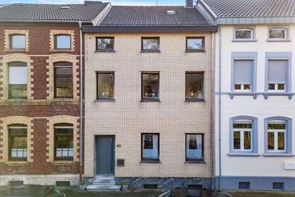 Haus zum Kaufen in Aachen Nirm 345.000,00 € 143 m² - Aachen / Nirm