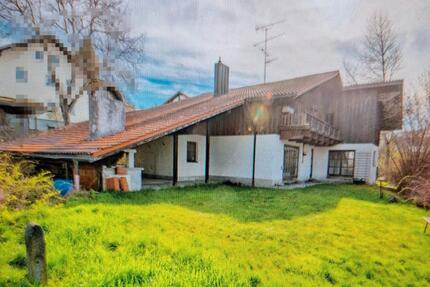 1-2 Familien-Haus in ruhiger Lage Freyung mit viel Potenzial!!