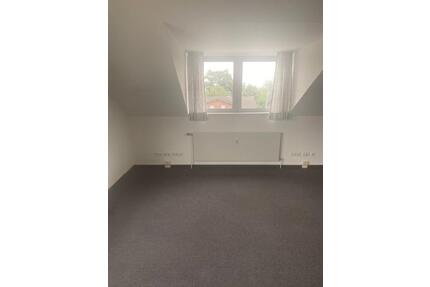 Büroraum zu vermieten - 480,00&nbsp;EUR Kaltmiete, ca.&nbsp; 50,00&nbsp;m&sup2; in Bad Schwartau (PLZ: 23611)