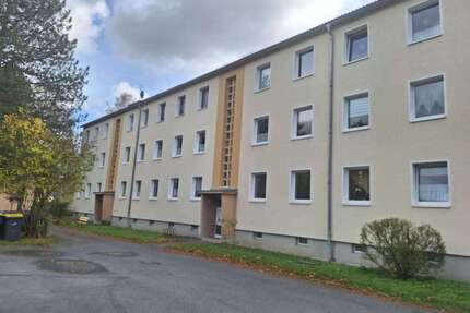 Wohnung zum Mieten in Bad Gottleuba-Berggießhübel 366,00 € 61 m²