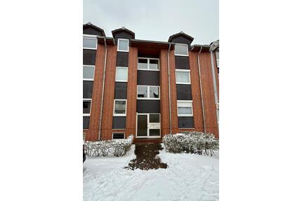 2-Zimmer DG-Wohnung, 47qm, gr. Balkon + Garage - Neustadt am Rübenberge