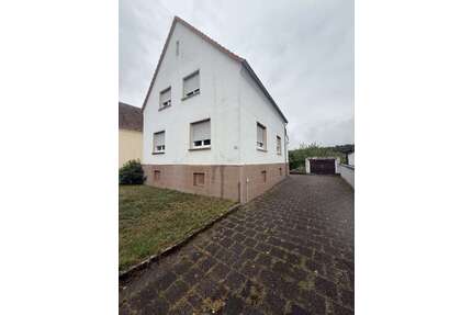 Haus zum Kaufen in Obertshausen 555.000,00 € 126 m²