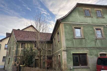 Haus zum Kaufen in Ebern 33.000,00 € 127.44 m²